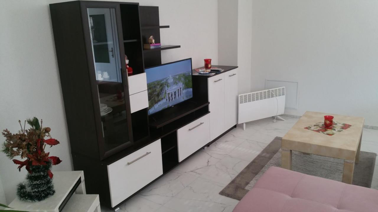 Xxl Apartments City Centar 1 Битоля Екстериор снимка